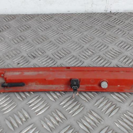 Feu arriere stop central FORD FIESTA 6