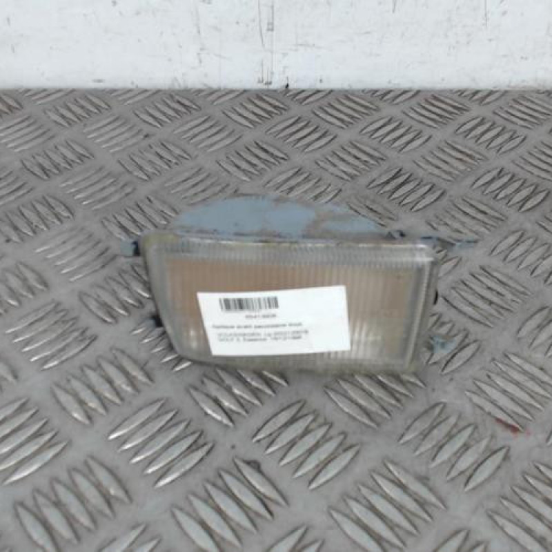 Optique avant secondaire droit (feux)(clignotant) VOLKSWAGEN GOLF 3