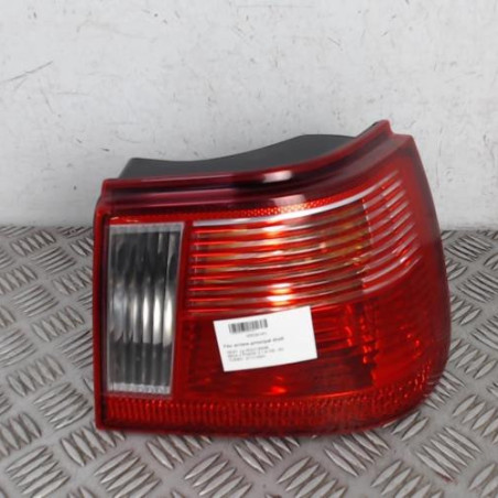 Feu arriere principal droit (feux) SEAT IBIZA 2 Photo n°1