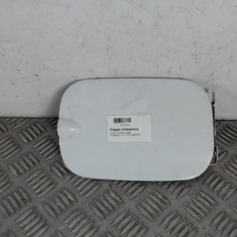 Trappe d'essence DACIA SANDERO 1