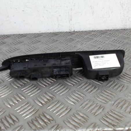 Interrupteur de leve vitre avant gauche CITROEN C4 2