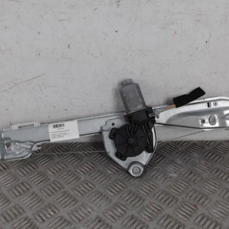 Leve vitre electrique arriere droit RENAULT CLIO 3 Photo n°1