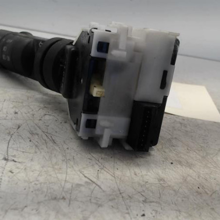 Commodo phare NISSAN QASHQAI 1