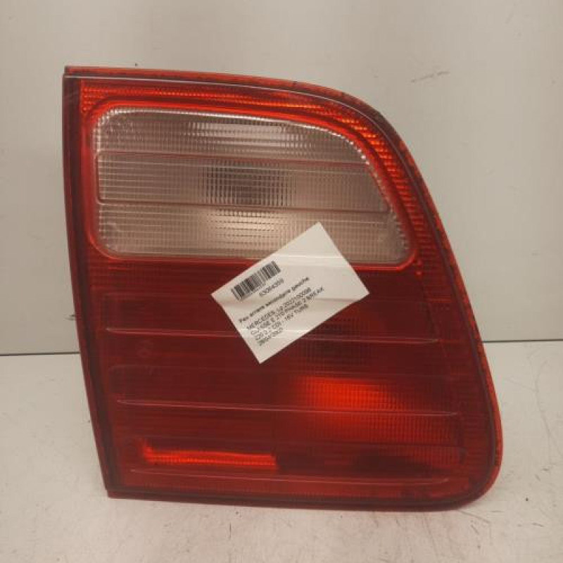 Feu arriere secondaire gauche (feux) MERCEDES CLASSE E 210