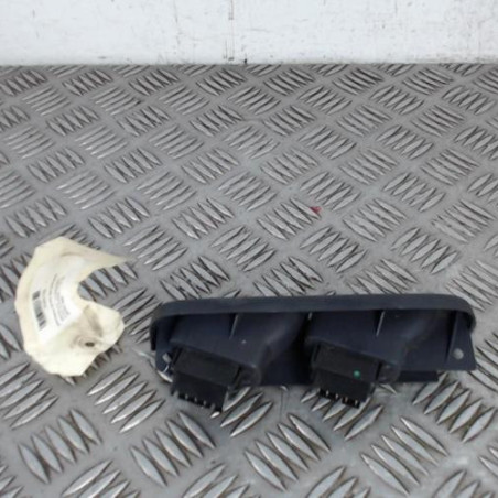 Interrupteur de leve vitre avant gauche RENAULT CLIO 2