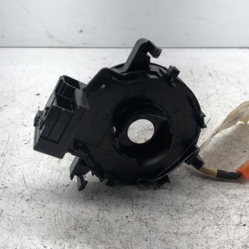 Contacteur tournant TOYOTA YARIS 2