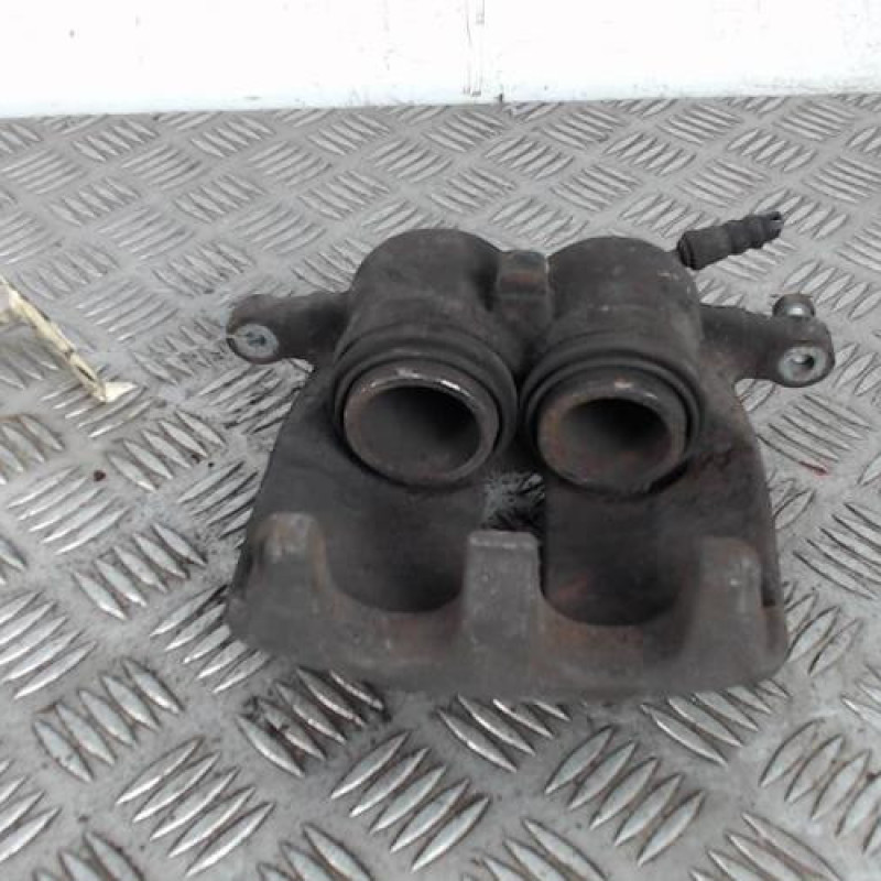 Etrier avant droit (freinage) PEUGEOT EXPERT 2 Etrier avant droit (freinage) PEUGEOT EXPERT 2