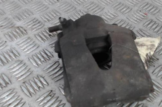 Etrier avant droit (freinage) VOLKSWAGEN POLO 5