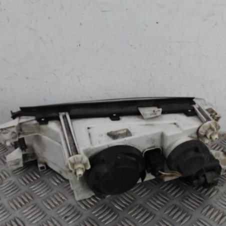 Optique avant principal droit (feux)(phare) SKODA OCTAVIA 1