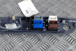 Interrupteur de leve vitre avant gauche RENAULT ESPACE 3