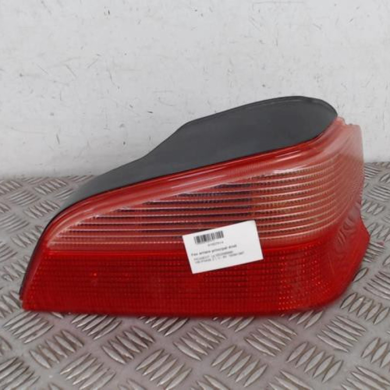 Feu arriere principal droit (feux) PEUGEOT 106