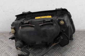 Optique avant principal gauche (feux)(phare) AUDI A4 1