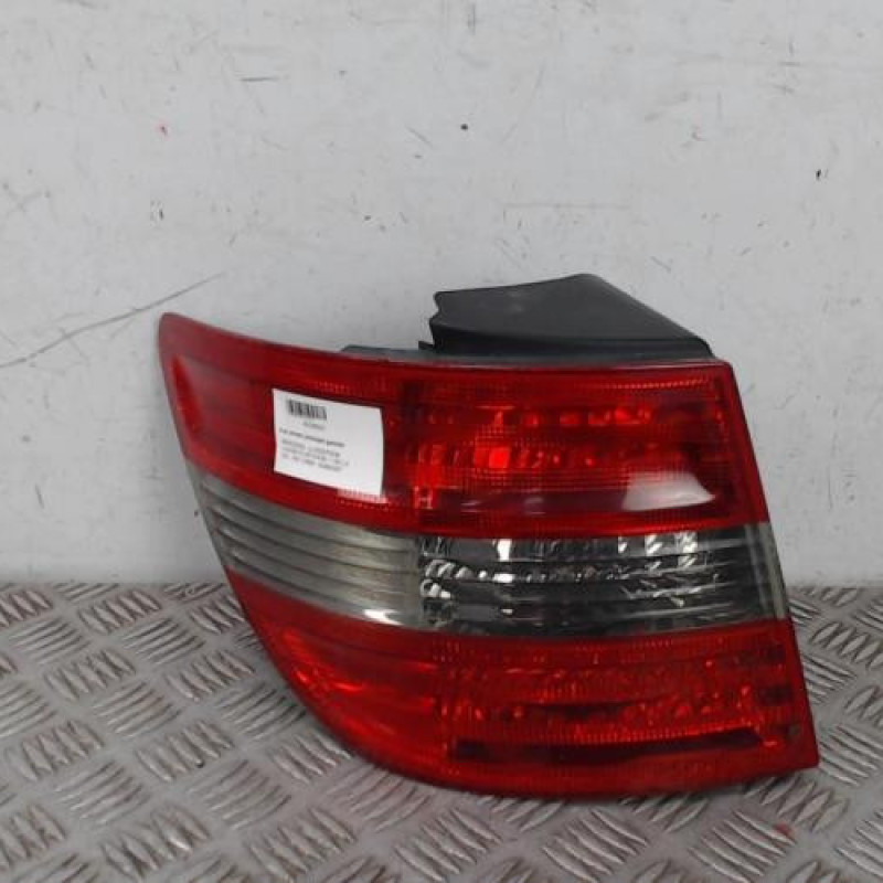 Feu arriere principal gauche (feux) MERCEDES CLASSE B 245