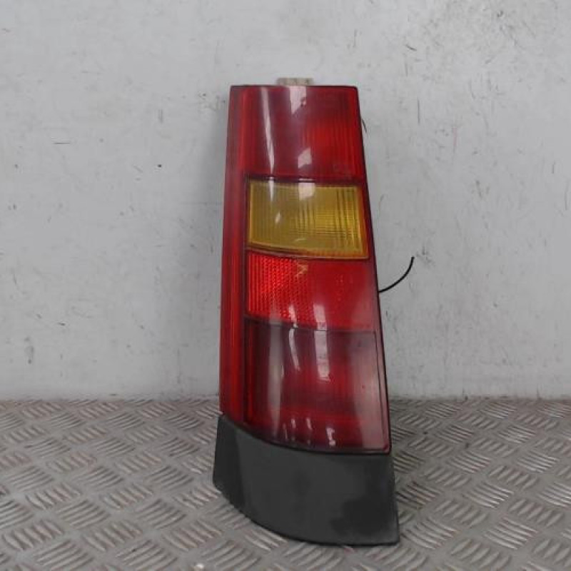 Feu arriere principal gauche (feux) RENAULT SUPER 5
