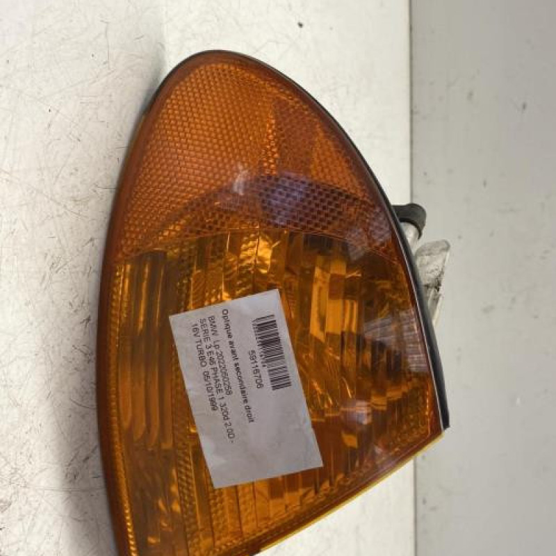 Optique avant secondaire droit (feux)(clignotant) BMW SERIE 3 E46