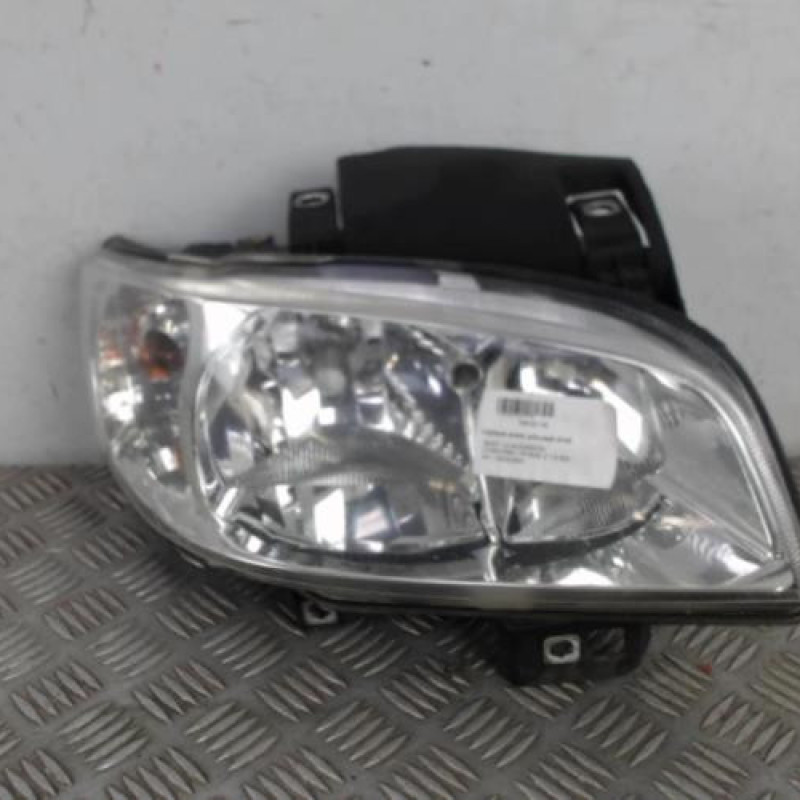 Optique avant principal droit (feux)(phare) SEAT CORDOBA 1