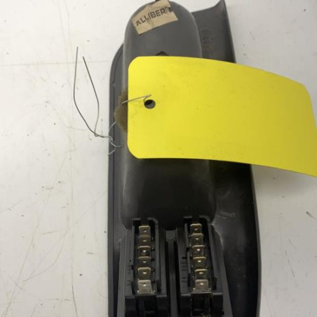 Interrupteur de leve vitre avant gauche RENAULT SCENIC 1