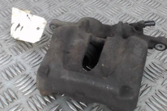 Etrier avant gauche (freinage) RENAULT TRAFIC 2