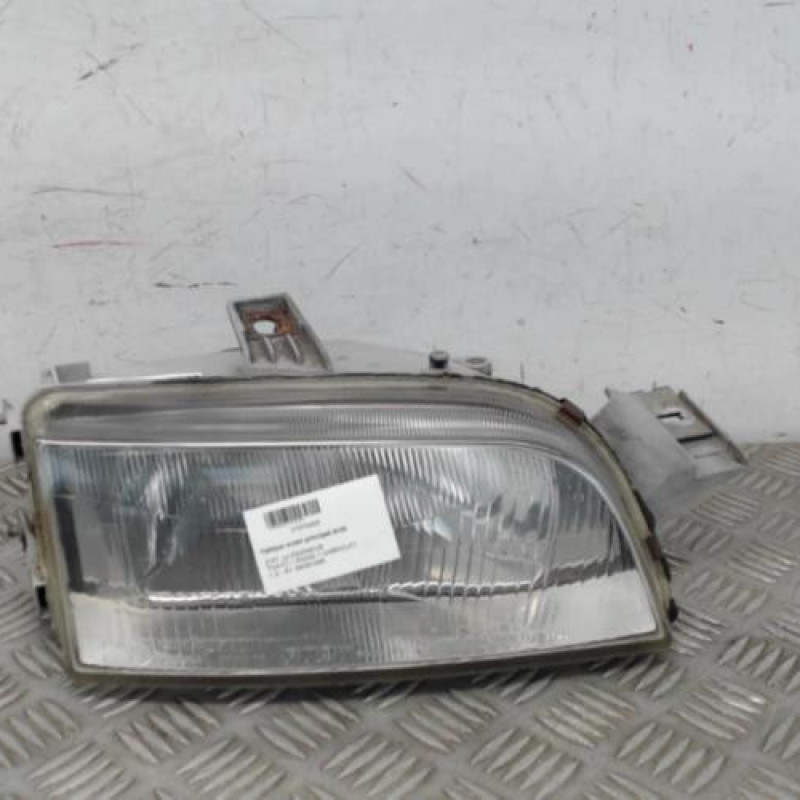 Optique avant principal droit (feux)(phare) FIAT PUNTO 1