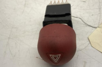 Bouton de warning RENAULT TWINGO 1 Photo n°1