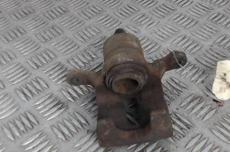 Etrier arriere droit (freinage) NISSAN PATHFINDER 2 Photo n°1