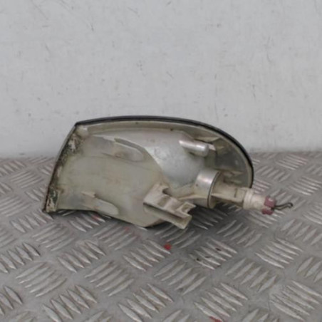 Optique avant secondaire droit (feux)(clignotant) AUDI A4 1
