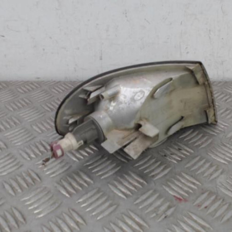 Optique avant secondaire gauche (feux)(clignotant) AUDI A4 1