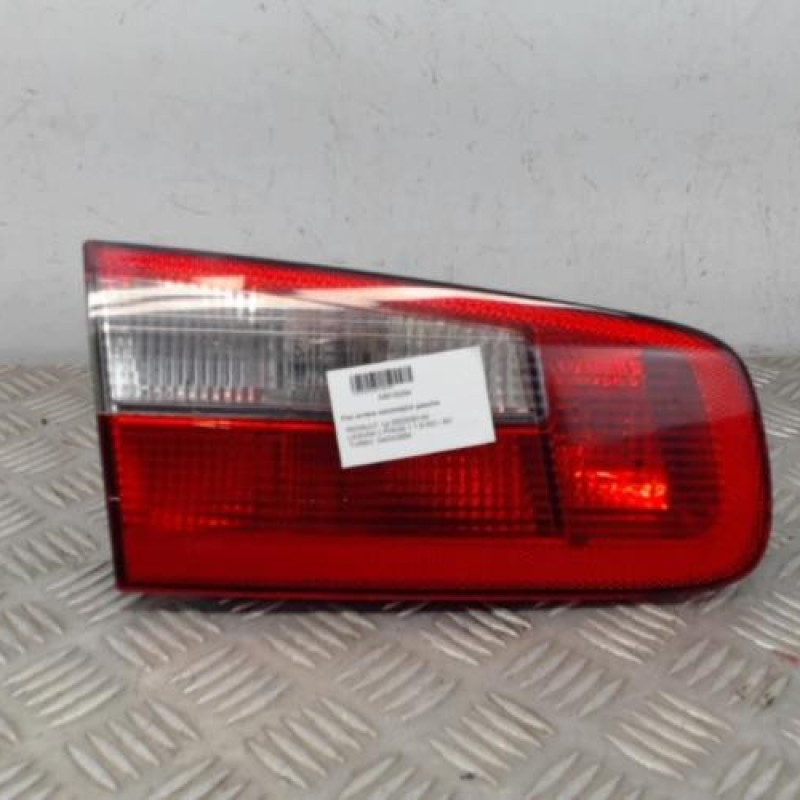 Feu arriere secondaire gauche (feux) RENAULT LAGUNA 2