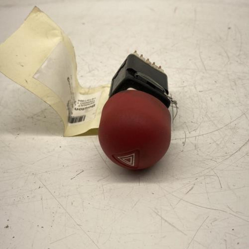 Bouton de warning RENAULT TWINGO 1 Bouton de warning RENAULT TWINGO 1