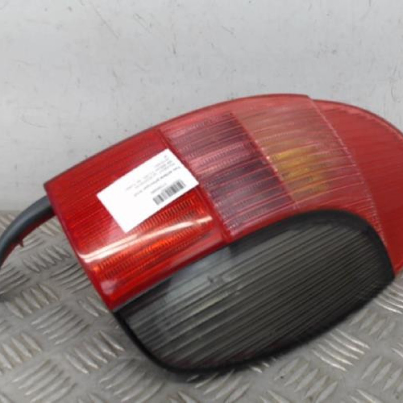 Feu arriere principal droit (feux) PEUGEOT 306