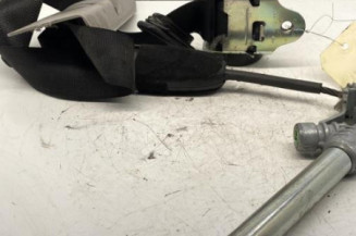 Ceinture avant droit OPEL CORSA D Photo n°1