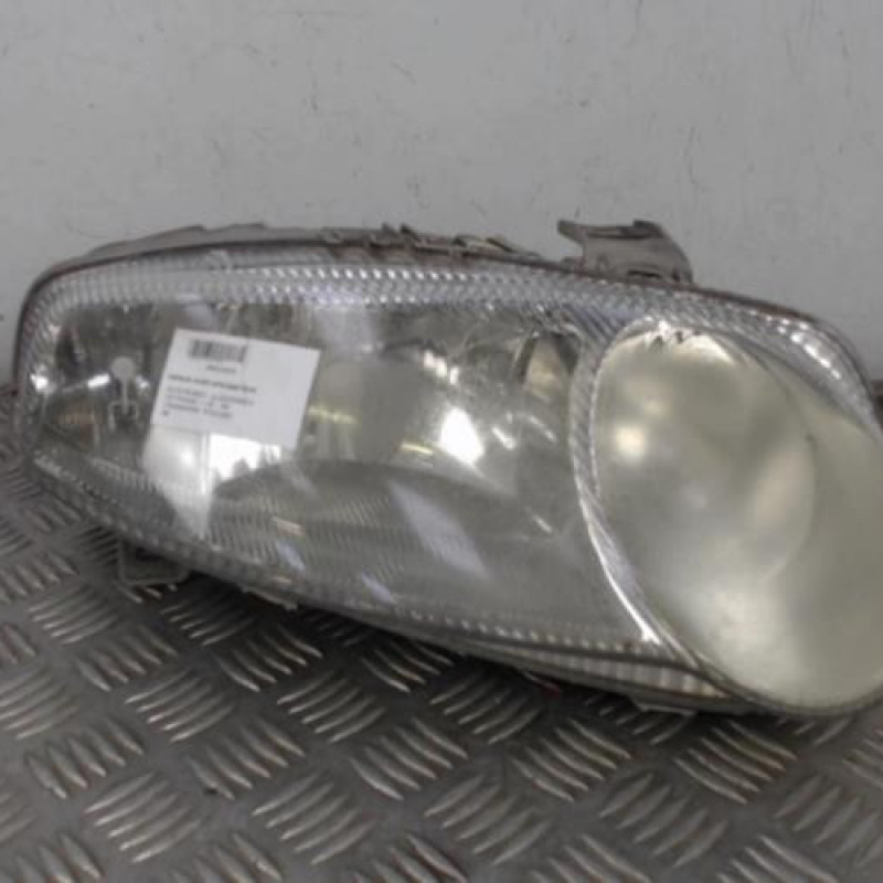 Optique avant principal droit (feux)(phare) ALFA ROMEO 147