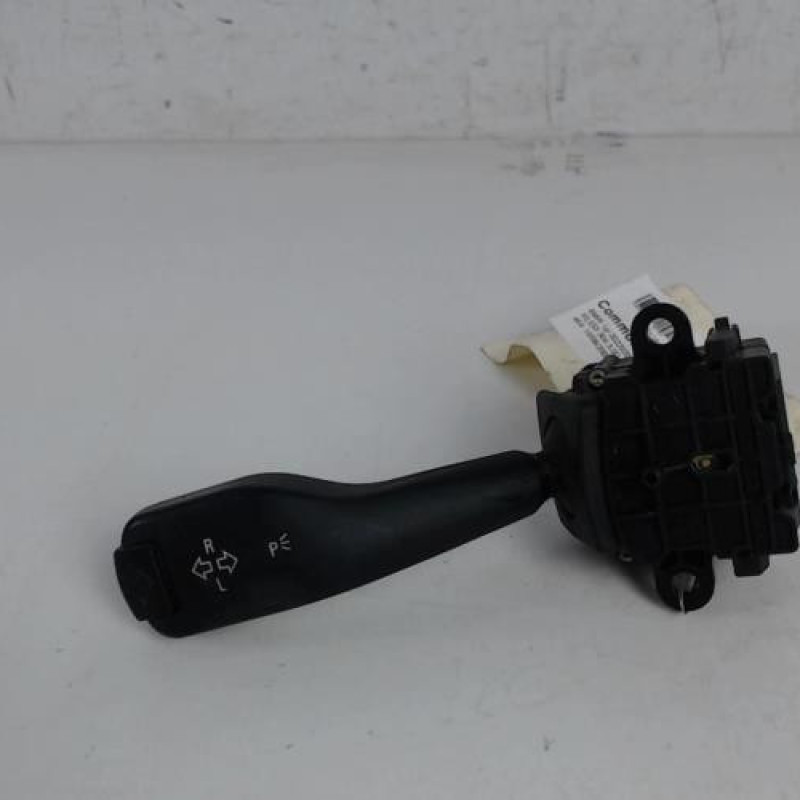 Commodo phare BMW X5 E53 Commodo phare BMW X5 E53