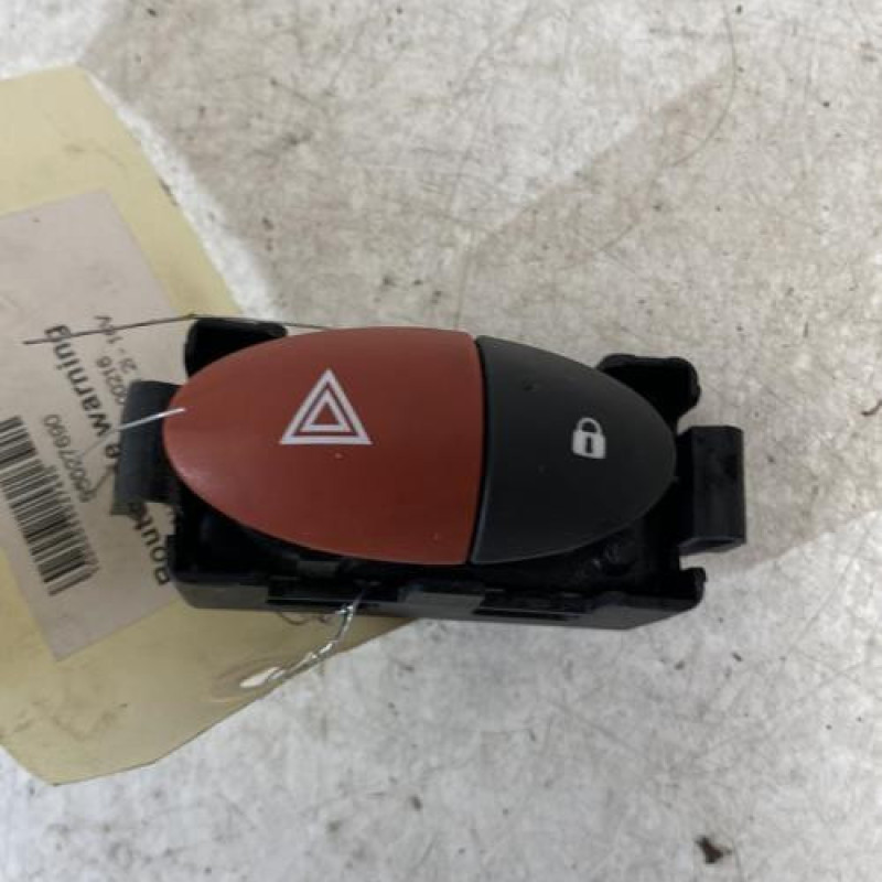 Bouton de warning RENAULT TWINGO 2 Bouton de warning RENAULT TWINGO 2