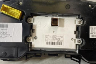 Compteur PEUGEOT 3008 1