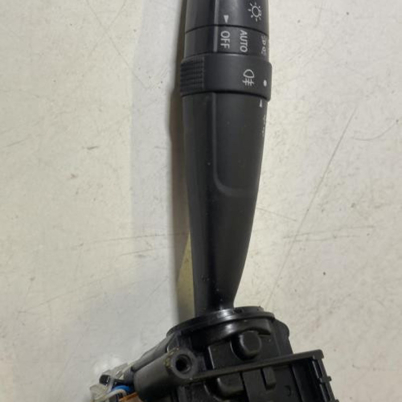 Commodo phare SUZUKI SWIFT 4 Commodo phare SUZUKI SWIFT 4
