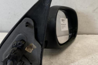 Retroviseur droit NISSAN MICRA 3