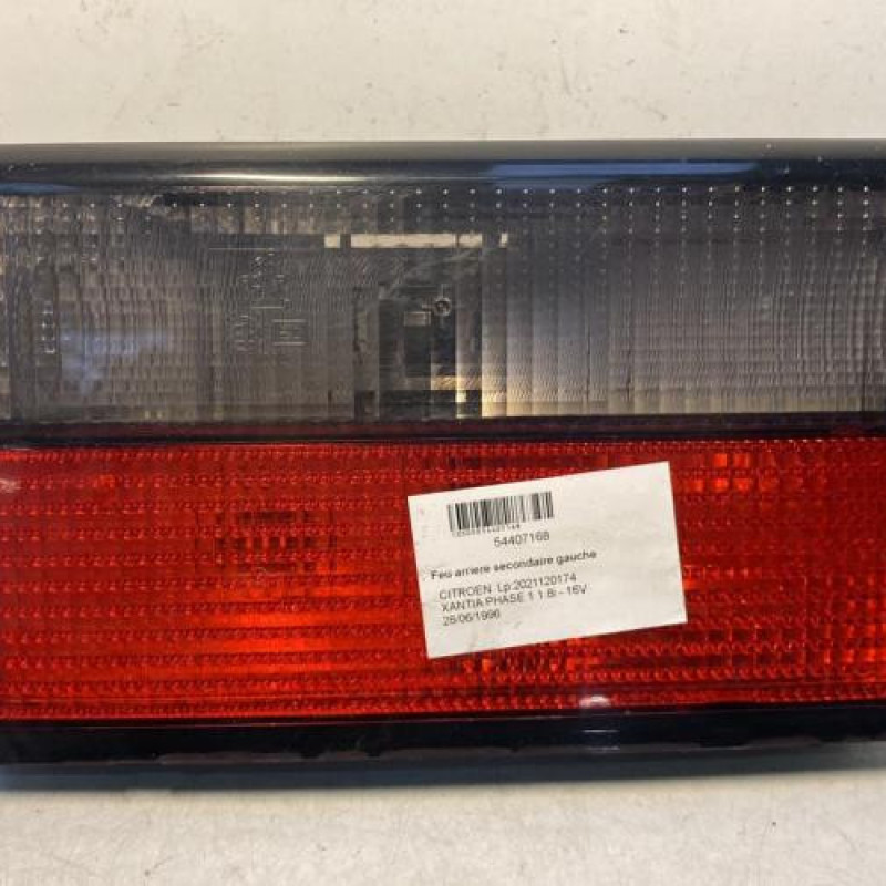 Feu arriere secondaire gauche (feux) CITROEN XANTIA