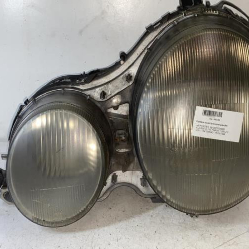 Optique avant principal gauche (feux)(phare) MERCEDES CLASSE E 210