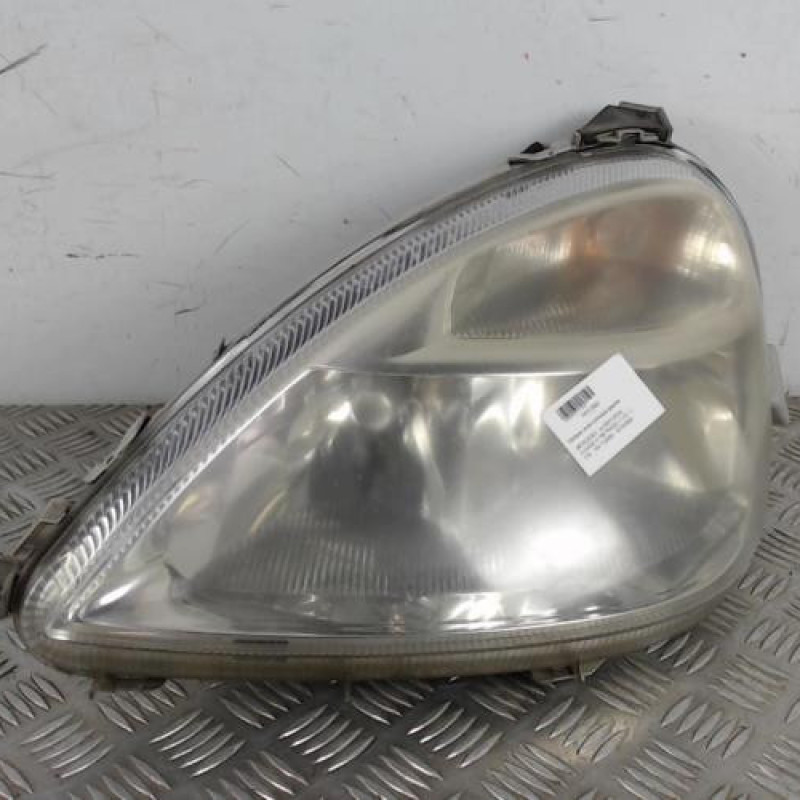 Optique avant principal gauche (feux)(phare) MERCEDES CLASSE A 168