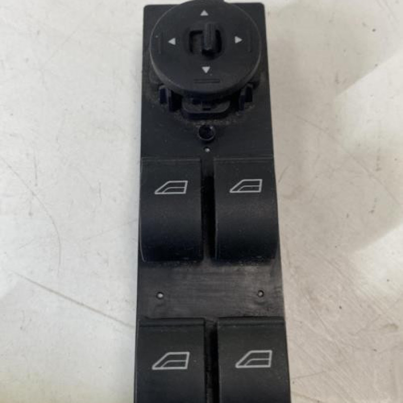 Interrupteur de leve vitre avant gauche FORD FOCUS 2