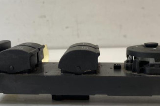 Interrupteur de leve vitre avant gauche FORD FOCUS 2
