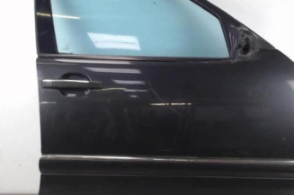 Porte avant droit MERCEDES CLASSE E 210 Photo n°1