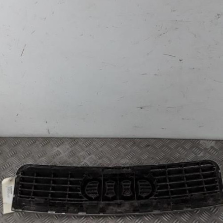 Calandre AUDI A4 2
