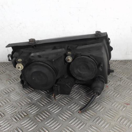 Optique avant principal gauche (feux)(phare) VOLKSWAGEN PASSAT 4