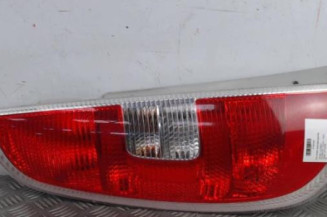 Feu arriere principal gauche (feux) SKODA ROOMSTER Photo n°1