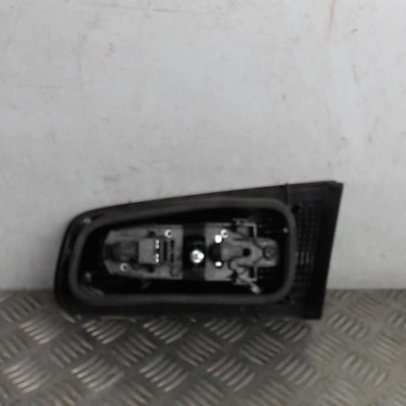 Feu arriere secondaire gauche (feux) RENAULT LAGUNA 2