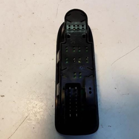 Interrupteur de leve vitre CITROEN C3 2
