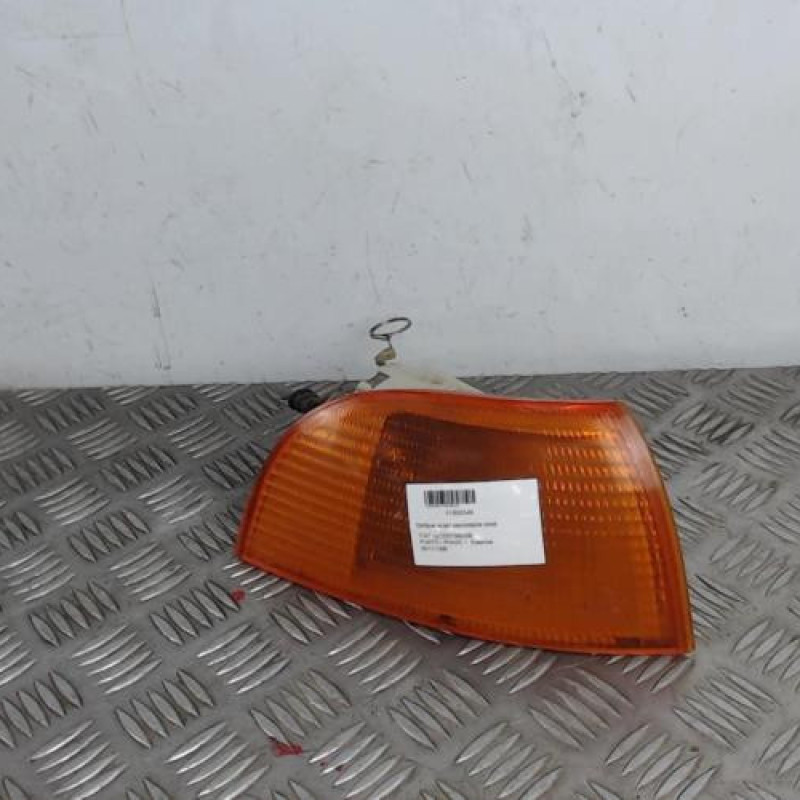Optique avant secondaire droit (feux)(clignotant) FIAT PUNTO 1
