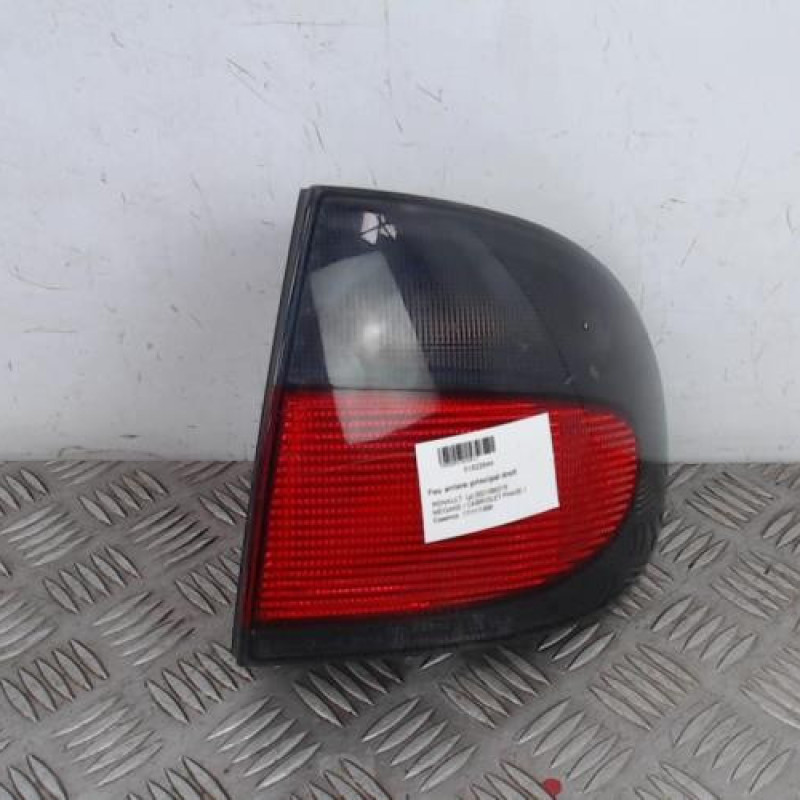 Feu arriere principal droit (feux) RENAULT MEGANE 1